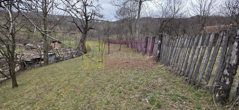 Teren intravilan 800 mp de vanzare in Lunca Mare